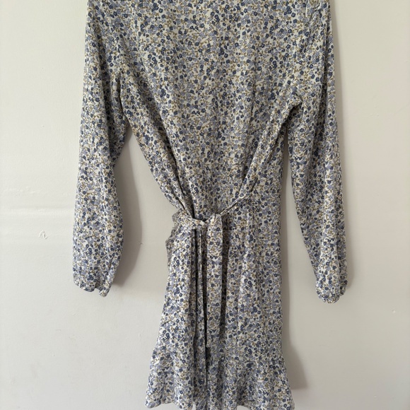 Medium size dress - Picture 5 of 5